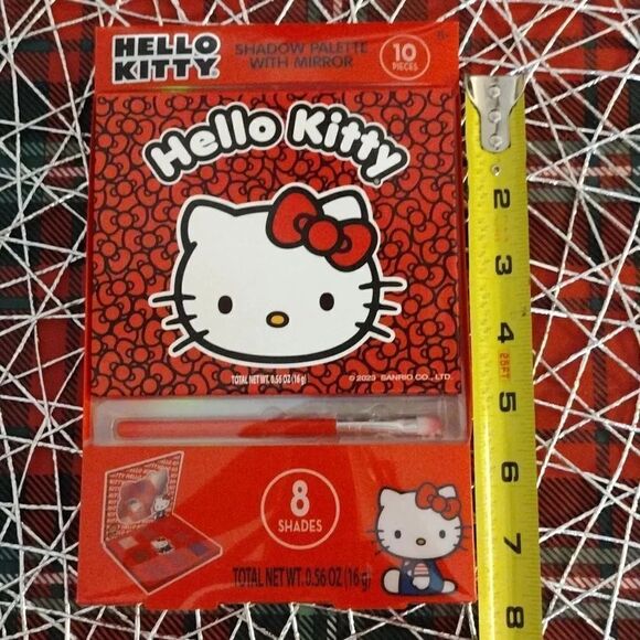 Hello Kitty Shimmery Eye Shadow Palette with Mirror and Brush NWT - Picture 13 of 14
